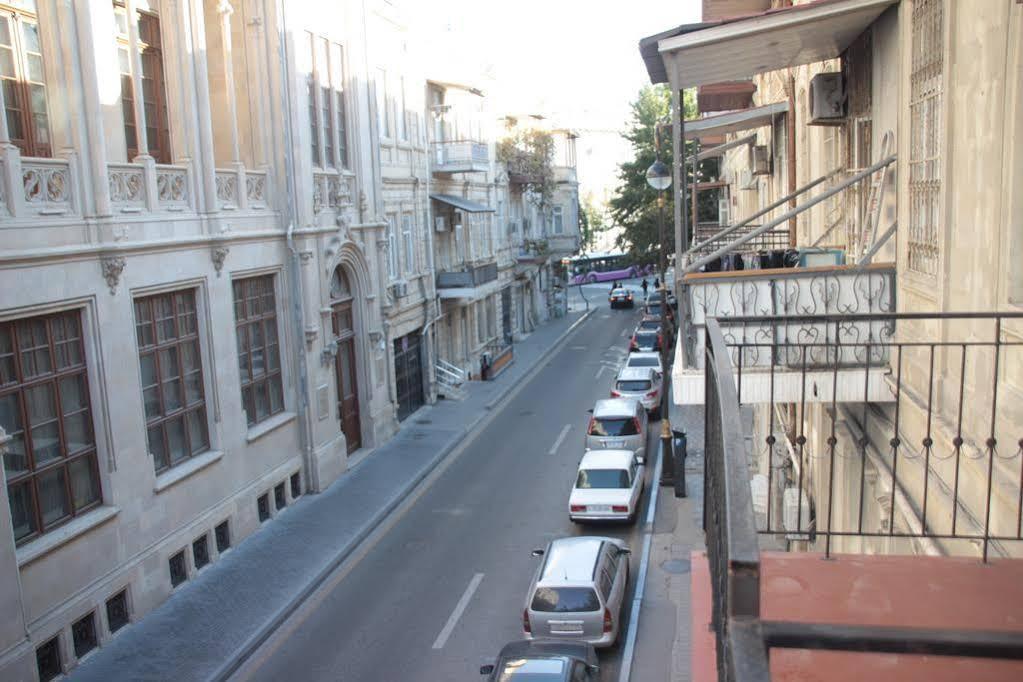 Capital Hostel บากู ภายนอก รูปภาพ