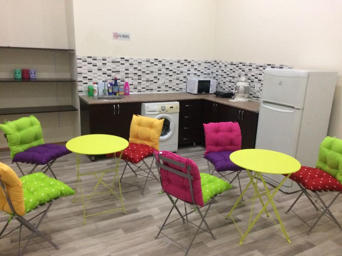 Capital Hostel บากู ภายนอก รูปภาพ