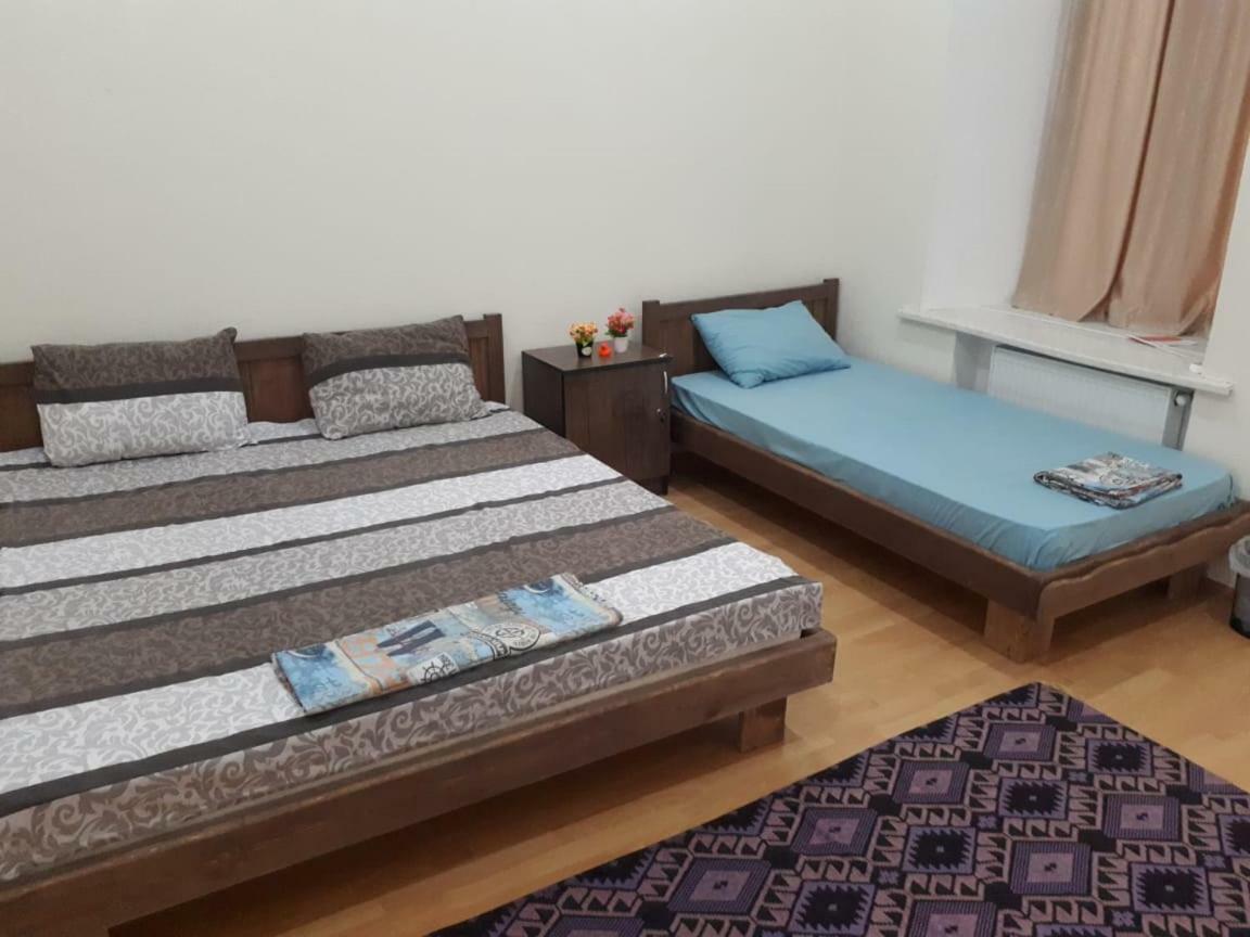 Capital Hostel บากู ภายนอก รูปภาพ